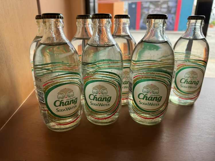 泰象苏打水325ml