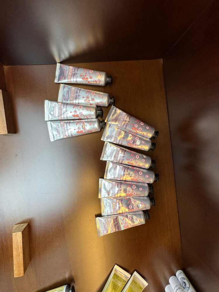 欧舒丹马鞭草清新润手霜