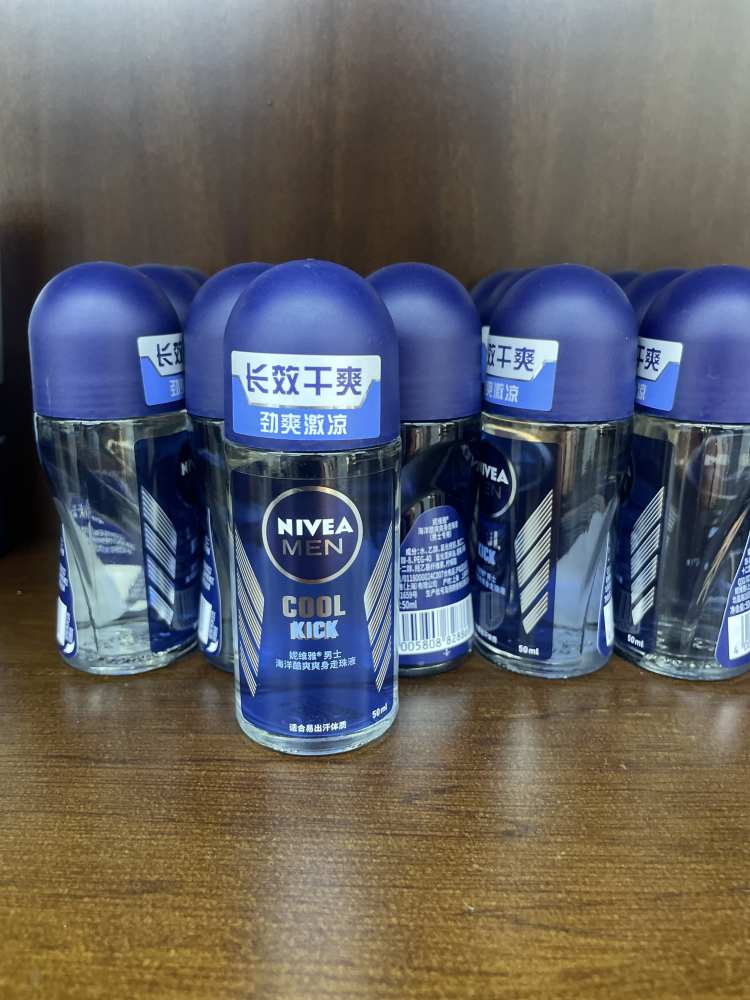 新妮雅干爽舒适爽身走珠液