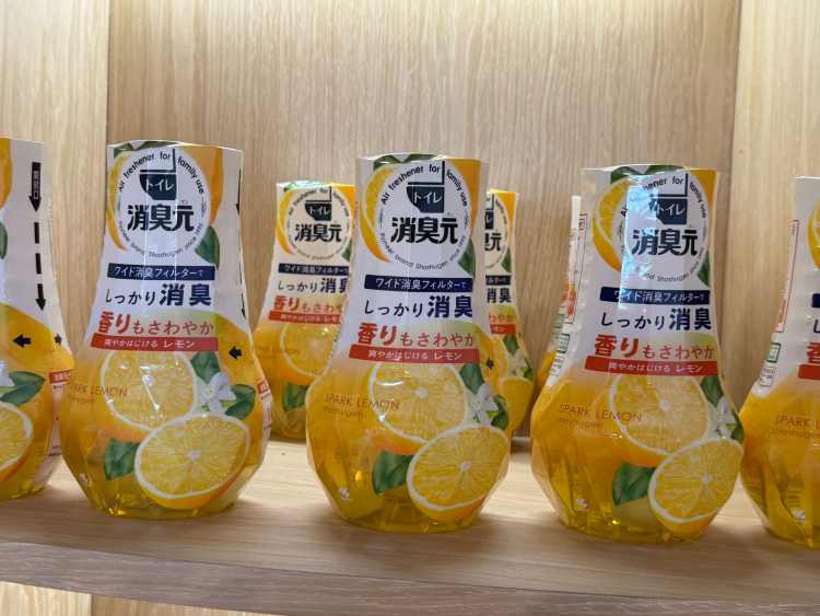 小林厕所用消臭元清新柠檬