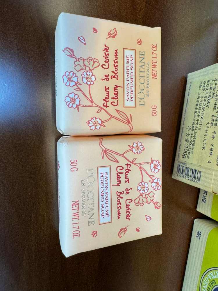 欧舒丹樱花洁肤皂