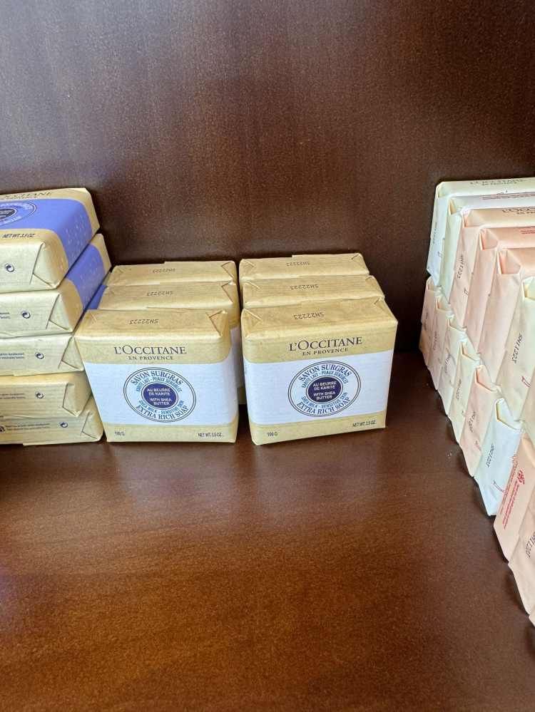 欧舒丹乳木果牛奶香洁肤皂